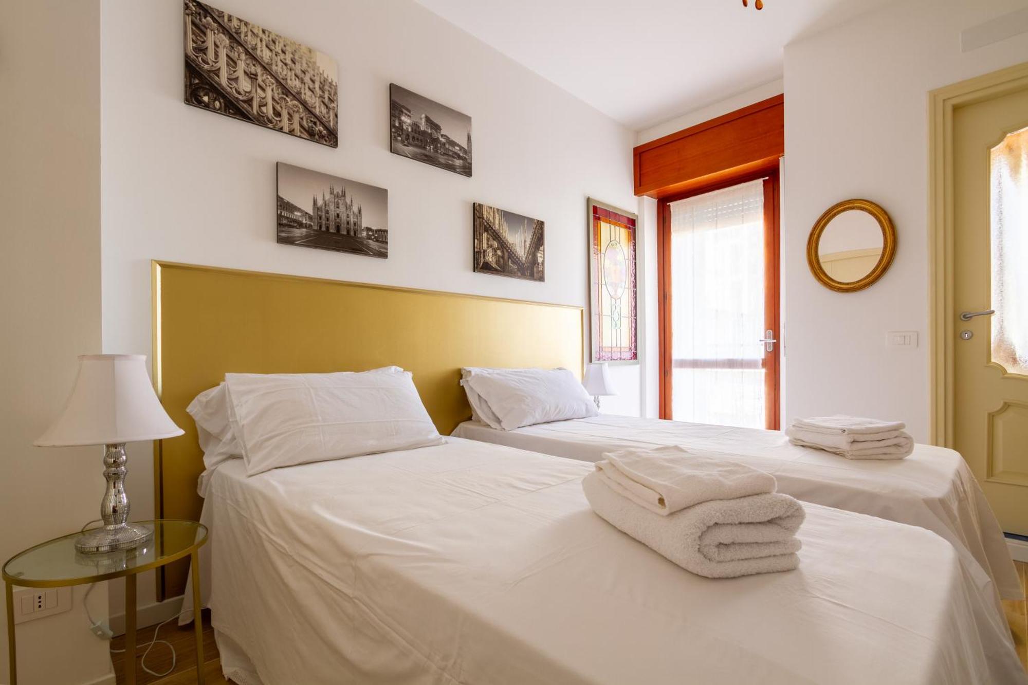 Dimora Al Naviglio Hotel Milan Exterior photo